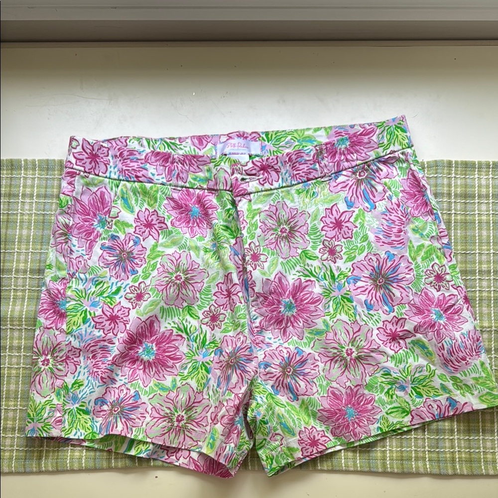 Lilly Pulitzer Pink and Green Bermuda Shorts Vibrant Floral Design
